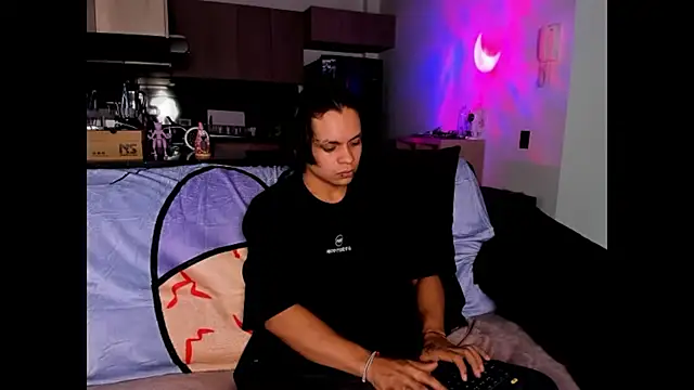 Seth Molly online show from May 8, 2026, 10:26 pm