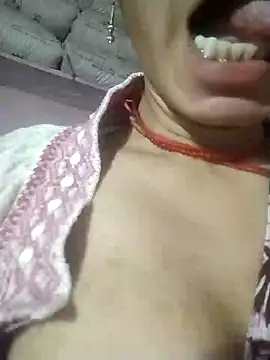 Nasrjfjfjy5578 online show from March 4, 2026, 4:46 pm