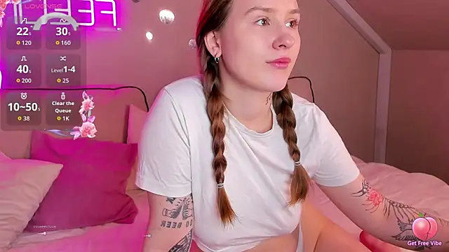 Snapshot of Stella_Soul chatting on April 11, 2026, 12:59 am Stella Soul online show from April 11, 2026, 12:59 am