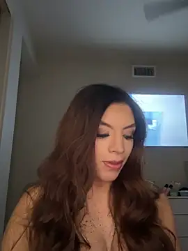 Mandygonewild online show from April 17, 2026, 5:32 am