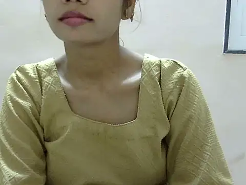 Snapshot of Kulsum_S chatting on June 20, 2026, 1:25 pm Kulsum S online show from June 20, 2026, 1:25 pm