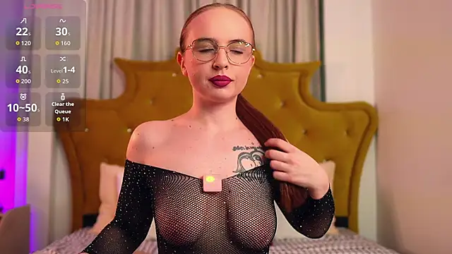 Roxie Joy online show from March 31, 2026, 5:08 am