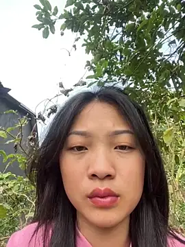 Lyn-be99 online show from February 28, 2026, 7:20 am