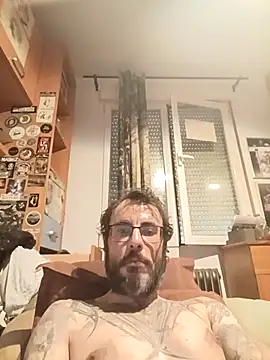 MrFumao online show from May 1, 2026, 7:57 am