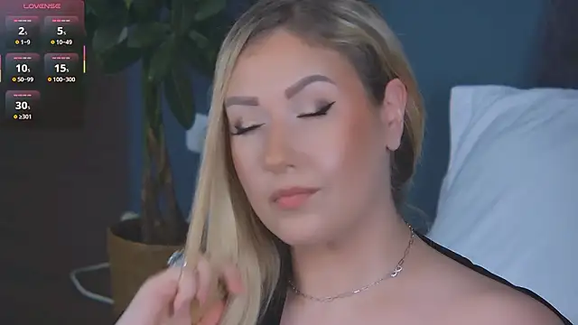 Snapshot of OndinaNoire chatting on February 26, 2026, 8:08 pm OndinaNoire online show from February 26, 2026, 8:08 pm