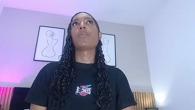 Snapshot of Mia_kheleer chatting on February 2, 2026, 5:33 pm Mia kheleer online show from February 2, 2026, 5:33 pm