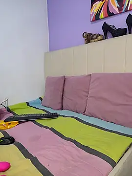 Scarlet curly8a online show from March 13, 2026, 9:05 am