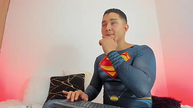 Snapshot of Axel_nova chatting on February 12, 2026, 7:20 pm Axel nova online show from February 12, 2026, 7:20 pm