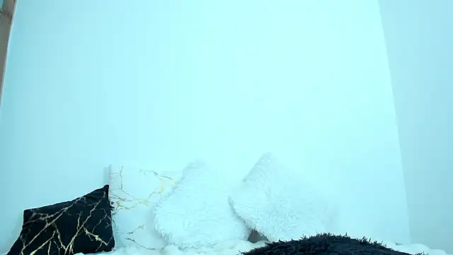 Snapshot of Axel_nova chatting on February 16, 2026, 7:21 pm Axel nova online show from February 16, 2026, 7:21 pm