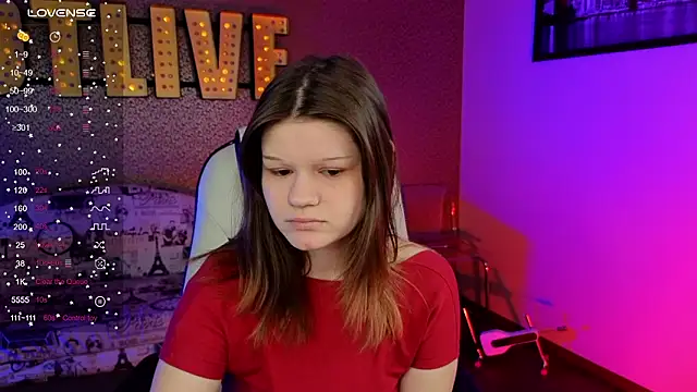 Snapshot of Lunatrend chatting on March 18, 2026, 6:16 am Lunatrend online show from March 18, 2026, 6:16 am