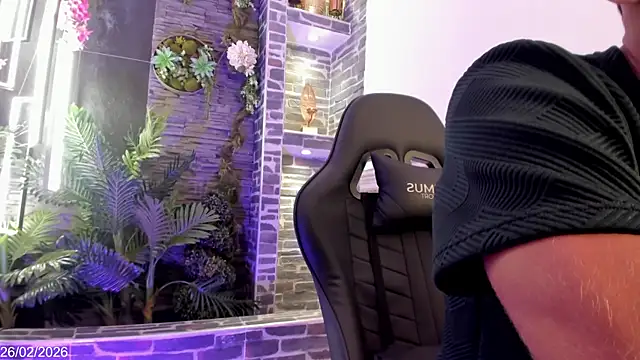 Snapshot of Rpoolrboy chatting on February 27, 2026, 3:39 am Rpoolrboy online show from February 27, 2026, 3:39 am