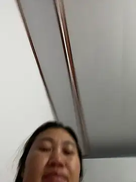 Puka2001 online show from April 24, 2026, 3:58 pm