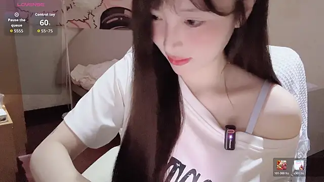 Snapshot of Xiaoyun_6666 chatting on May 2, 2026, 4:01 pm Xiaoyun 6666 online show from May 2, 2026, 4:01 pm