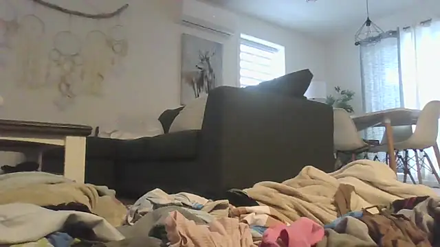 Snapshot of SpicyNatashaXO chatting on February 17, 2026, 6:58 pm SpicyNatashaXO online show from February 17, 2026, 6:58 pm