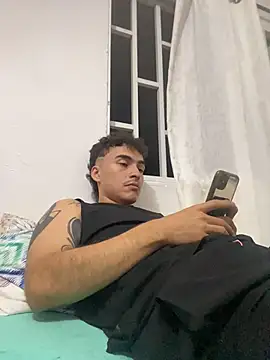 vanilla Kush online show from February 12, 2026, 4:51 am