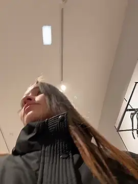 KishaMur online show from April 10, 2026, 6:07 am