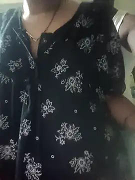 Snapshot of desicpl26 chatting on February 16, 2026, 3:13 am desicpl26 online show from February 16, 2026, 3:13 am