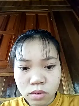 derylove  online show from March 17, 2026, 9:34 am