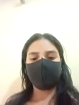 Mahira-- online show from May 17, 2026, 3:59 am
