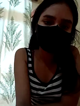 Mahira-- online show from June 4, 2026, 4:29 am
