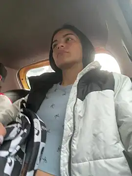 Snapshot of bliinkii_and_luka_ chatting on March 5, 2026, 11:28 am bliinkii and luka online show from March 5, 2026, 11:28 am