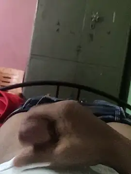 Snapshot of jesse_pinkman99 chatting on February 3, 2026, 7:08 pm jesse pinkman99 online show from February 3, 2026, 7:08 pm