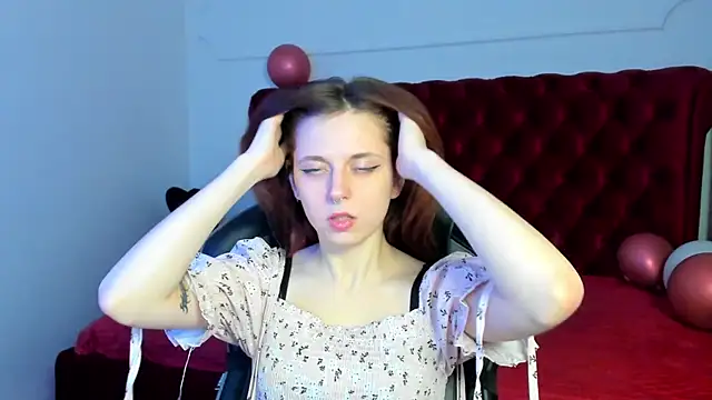 FreyaVey online show from February 25, 2026, 6:12 am