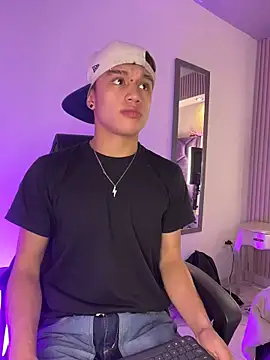 Dominik Souza online show from April 17, 2026, 8:23 pm