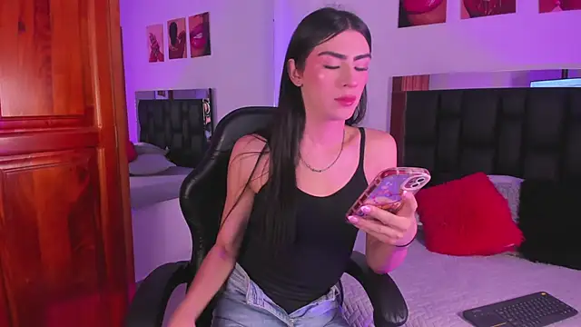 Snapshot of Isabella_Moon9 chatting on February 23, 2026, 11:40 am Isabella Moon9 online show from February 23, 2026, 11:40 am