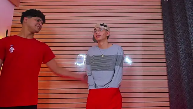 TheBatMansion online show from April 12, 2026, 1:43 am