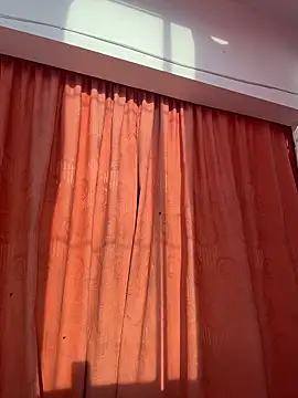 mariana doll2 online show from April 10, 2026, 10:03 pm