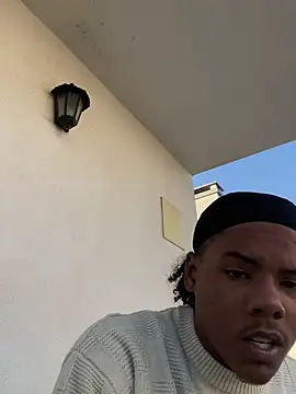 WeightedSurge online show from April 17, 2026, 6:22 pm