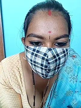 Snapshot of Kavya_KannadaTamil chatting on February 13, 2026, 5:36 am Kavya KannadaTamil online show from February 13, 2026, 5:36 am