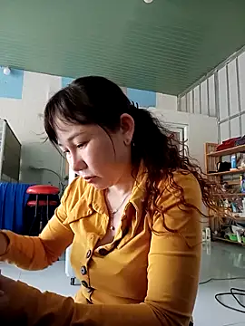 Snapshot of Ana-love2026 chatting on February 16, 2026, 1:02 am Ana-love2026 online show from February 16, 2026, 1:02 am