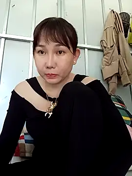 Ana-love2026 online show from April 7, 2026, 12:33 am