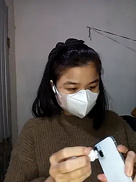 Snapshot of Daisy-lusia2026 chatting on February 21, 2026, 12:22 am Daisy-lusia2026 online show from February 21, 2026, 12:22 am