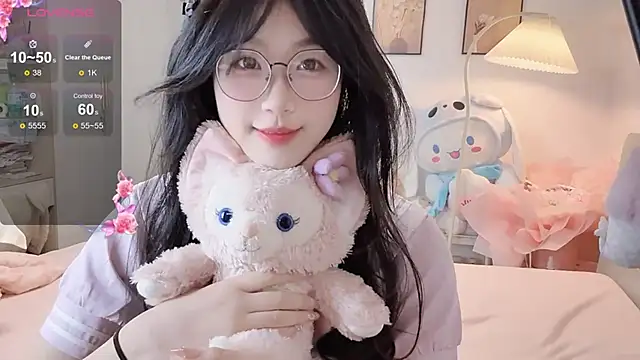 Luminous4173 online show from February 25, 2026, 12:15 pm