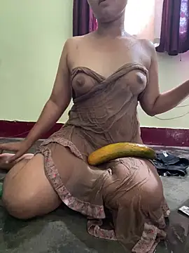 Snapshot of exoticshruti chatting on April 26, 2026, 5:27 am exoticshruti online show from April 26, 2026, 5:27 am