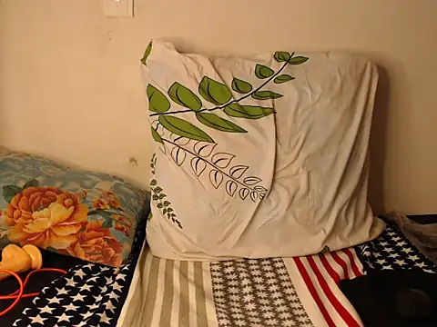 AmaraBlue03 online show from February 25, 2026, 1:32 pm