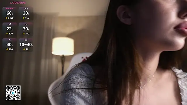 Snapshot of Candylolly___ chatting on April 23, 2026, 3:14 pm Candylolly online show from April 23, 2026, 3:14 pm