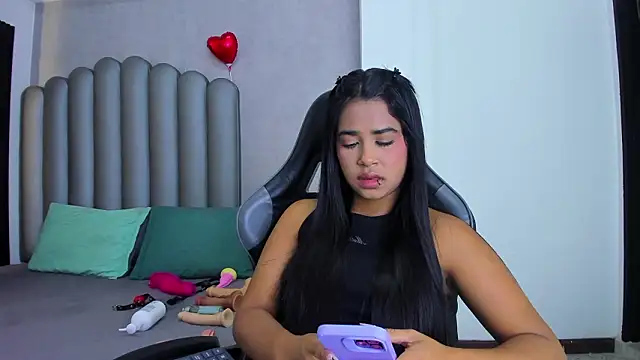 Shirleytaylor- online show from March 26, 2026, 11:05 am