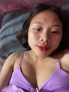 Snapshot of Emxinhka1 chatting on March 18, 2026, 5:54 am Emxinhka1 online show from March 18, 2026, 5:54 am