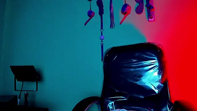 hazz smith  online show from February 26, 2026, 5:45 pm