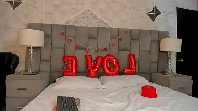 ZoehPeterr  online show from February 15, 2026, 5:15 am