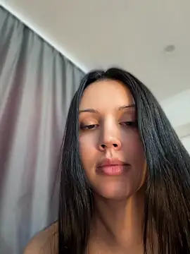 lorry6 online show from June 3, 2026, 2:33 pm