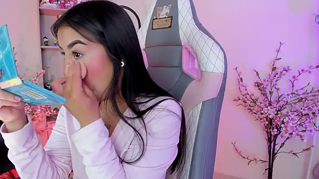 Snapshot of mavi_boo chatting on February 25, 2026, 6:17 pm mavi boo online show from February 25, 2026, 6:17 pm