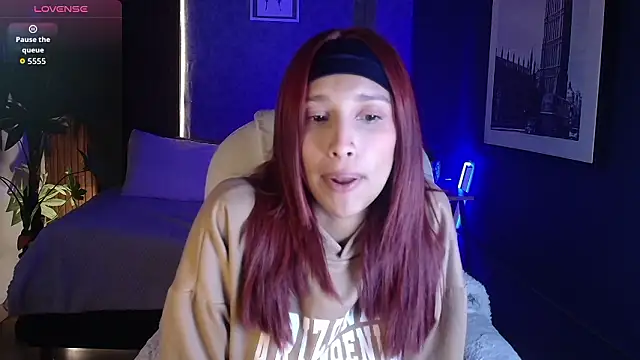 saphire  online show from March 1, 2026, 2:02 am