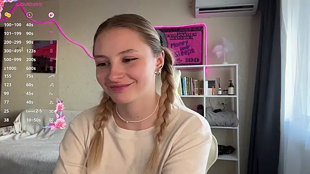 VibeVi online show from April 15, 2026, 1:07 pm