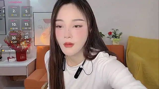 Lisa-295188 online show from February 14, 2026, 7:27 am