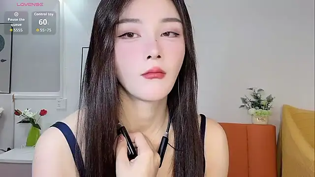 Lisa-295188 online show from March 6, 2026, 7:38 am